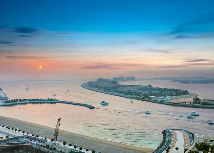 First Class 1Br Stunning Marina & Palm View
